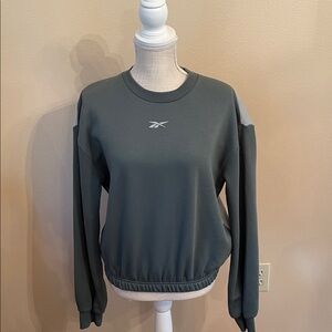 WOMENS REEBOK Fleece Crew Sweatshirt, size small NWT